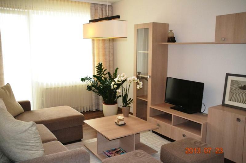 Apartamentai Dainu シャウレイ エクステリア 写真