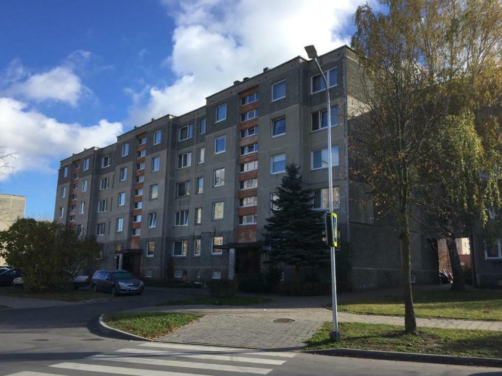 Apartamentai Dainu シャウレイ エクステリア 写真